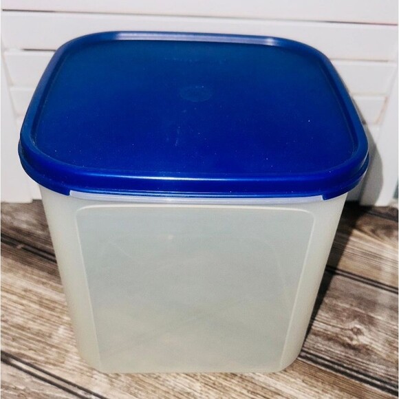 Tupperware Modular Mates Square #3 Container BLUE Seal Lid - 17 Cup - Picture 1 of 2